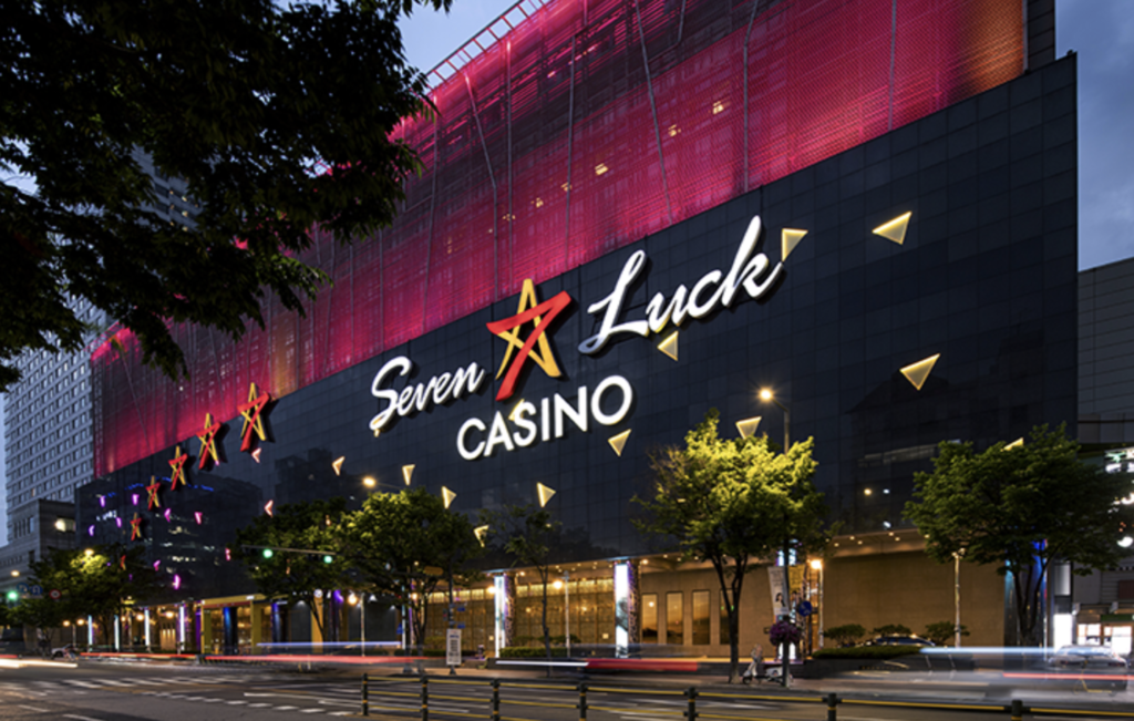 セブンラックカジノ江南COEXの魅力！周辺ホテルや食事について